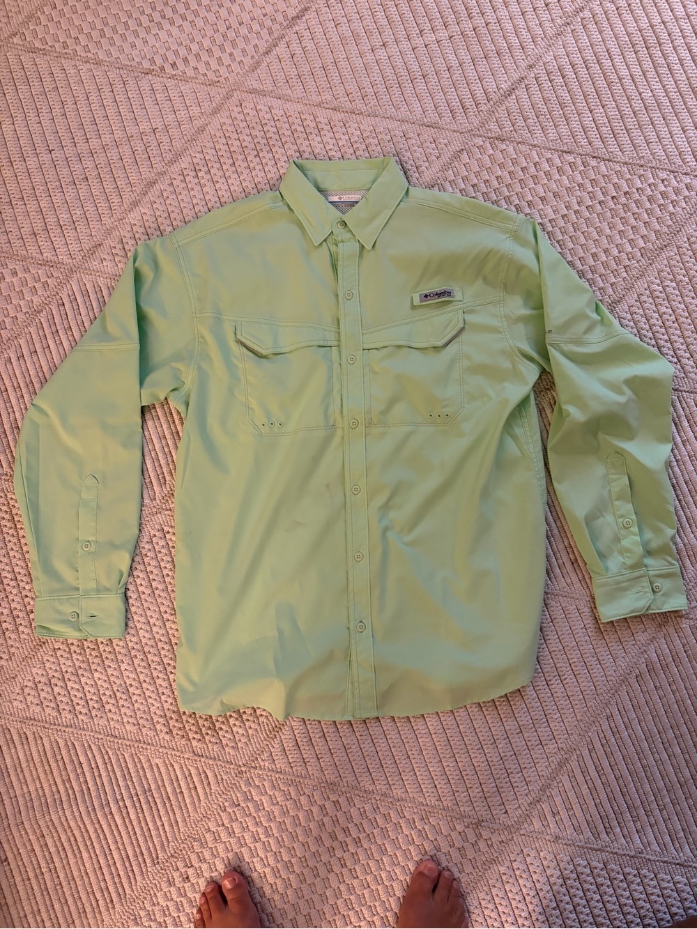 Columbia Light Green Men's Outdoor Button-Down Shirt